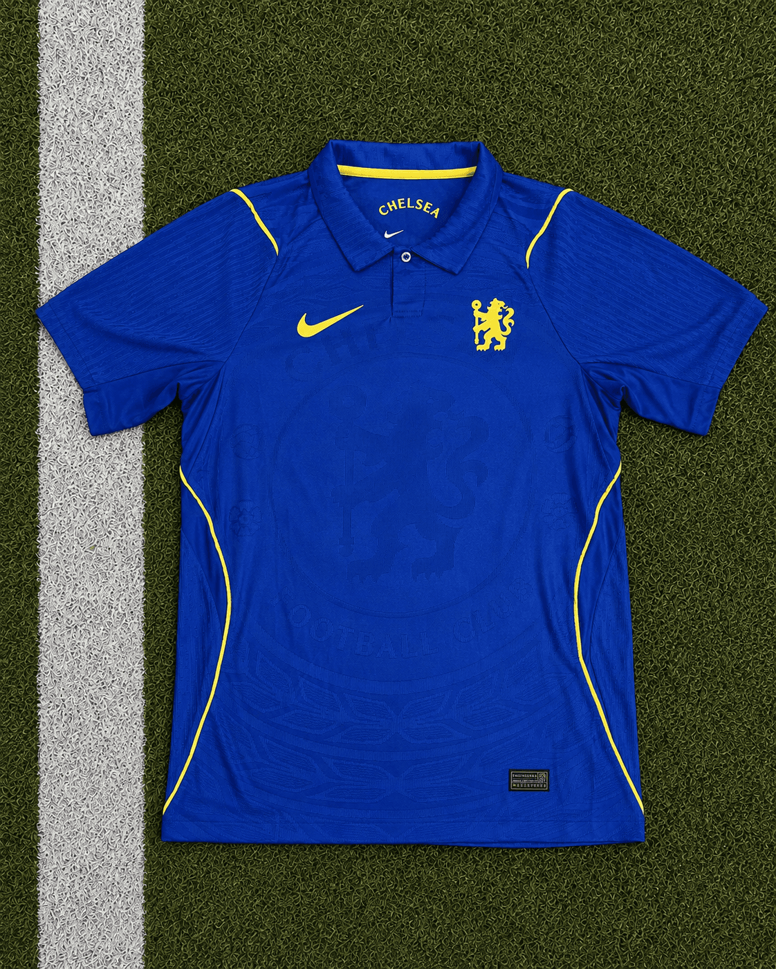 Иллюстрация модели: Chelsea · синяя