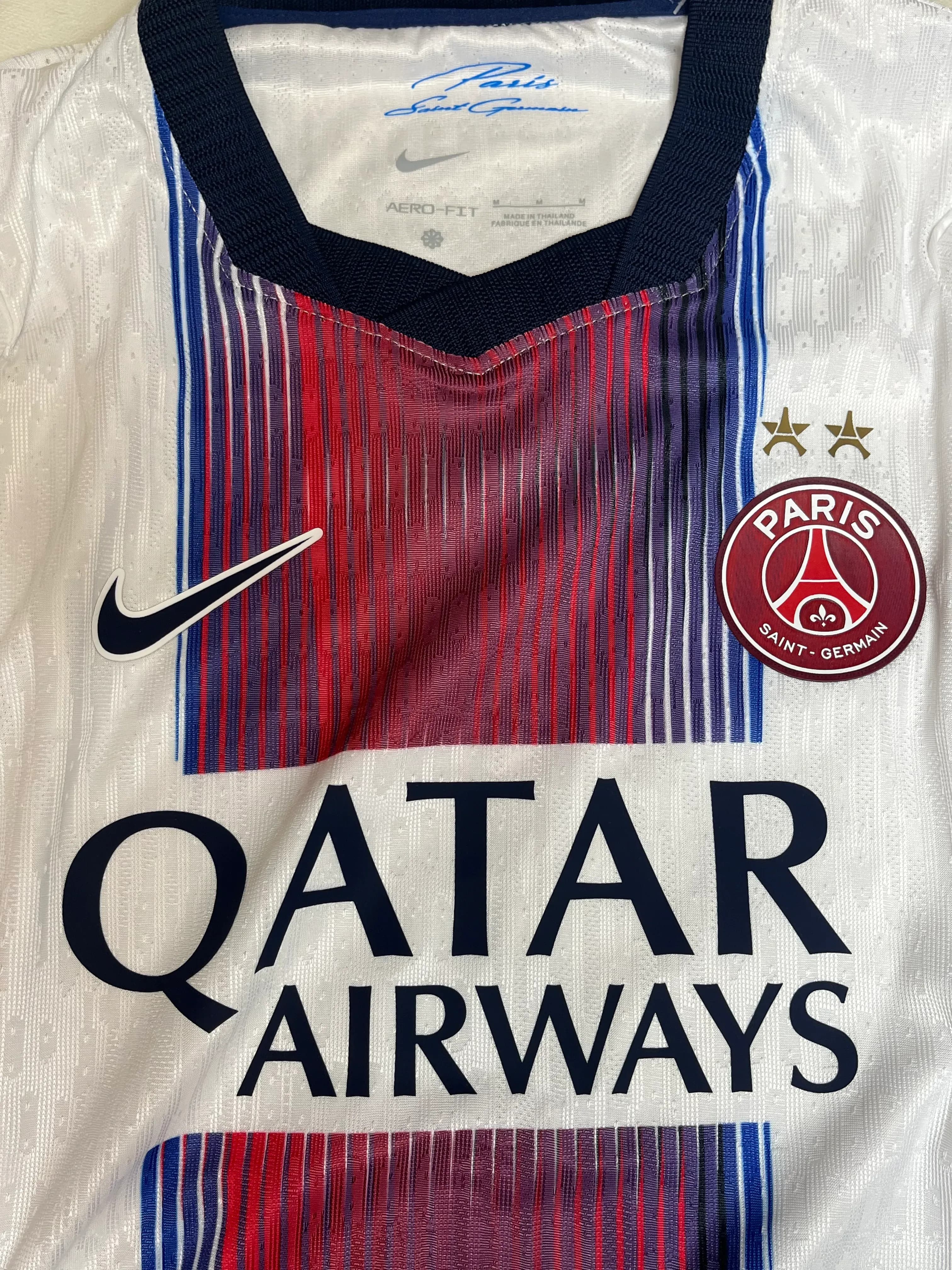 Фото детали: PSG, белая с длинным рукавом